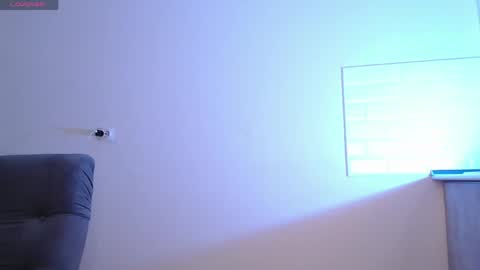 Eva online show from May 1, 4:59 am