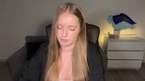Eva online show from July 27, 10:51 pm