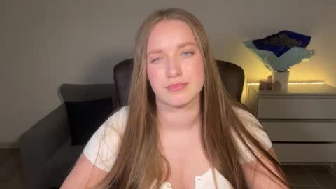 Eva online show from June 20, 8:56 pm