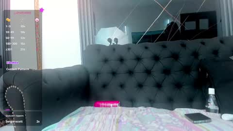 Snapshot of evaloviaa_ chatting on September 9, 1:55 pm Eva online show from September 9, 1:55 pm