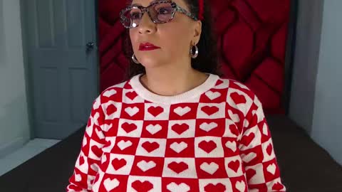 Eva Mills online show from February 9, 3:12 pm