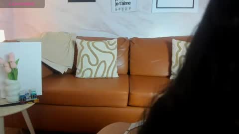 EVA online show from April 30, 7:19 pm