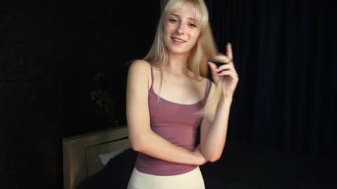 Snapshot of evaqt chatting on September 19, 7:29 am Eva online show from September 19, 7:29 am