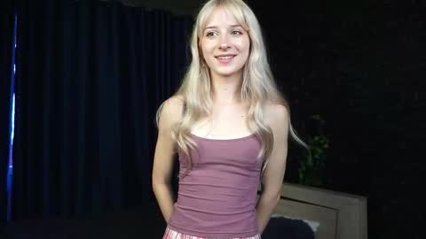 Snapshot of evaqt chatting on September 20, 7:39 am Eva online show from September 20, 7:39 am