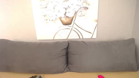 Snapshot of evarey_ chatting on September 19, 4:33 am Adelina online show from September 19, 4:33 am