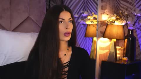 EvaRhea online show from November 3, 3:54 am