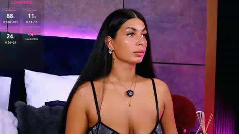 EvaRhea online show from July 14, 3:00 am