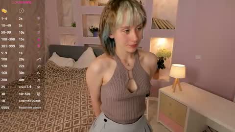 Eva online show from July 19, 7:49 pm