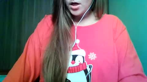 evasapples2026 online show from June 7, 8:04 pm