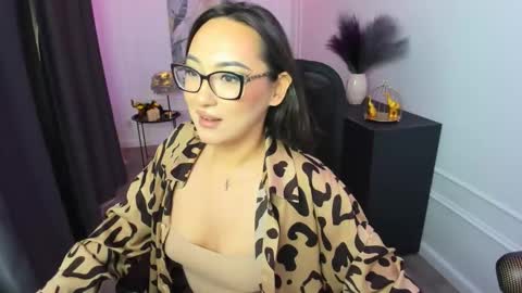 evasarazardje online show from February 27, 11:43 am