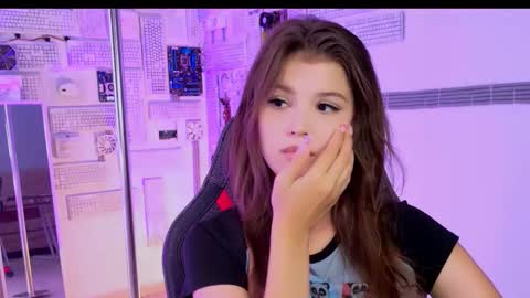 Eva  next stream -  - 1600 UTC2000  online show from September 19, 6:23 am