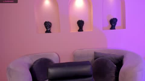 Eve  online show from February 16, 12:43 pm