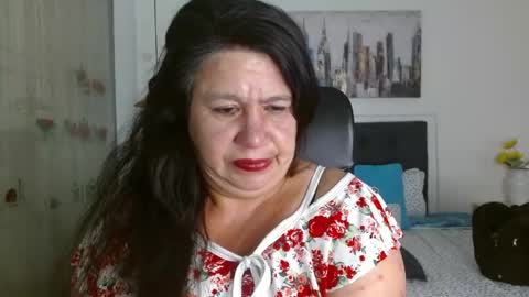 evelin_12_ online show from May 20, 2:47 pm