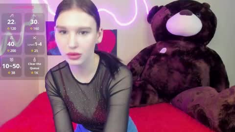 Snapshot of evelinalu chatting on February 12, 3:07 am Evelina online show from February 12, 3:07 am