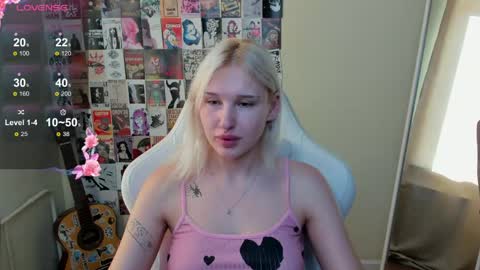 Evelina online show from June 9, 1:16 am