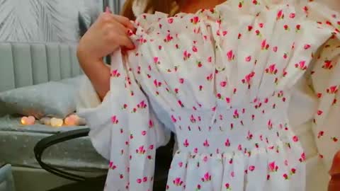 evelove online show from March 11, 8:33 pm