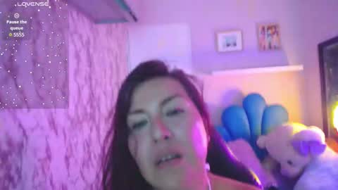 Snapshot of evelyn_mature19 chatting on January 15, 7:34 pm Juliana online show from January 15, 7:34 pm