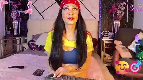 EvelynaGrey online show from June 17, 7:21 am