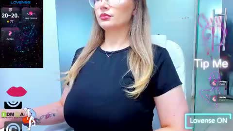 evelyne_rose online show from July 5, 4:51 am