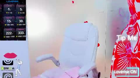 evelyne_rose online show from June 23, 5:16 am
