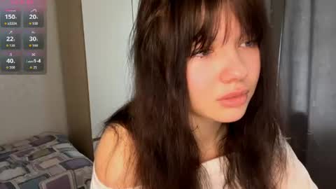 Evelyn Velvet online show from June 17, 9:43 am