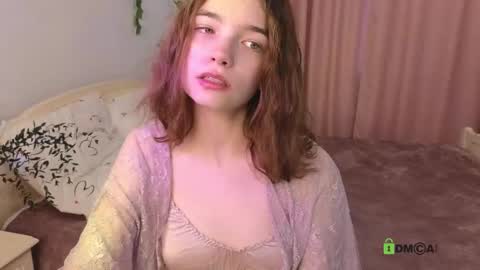 Snapshot of evi_brook chatting on October 15, 1:25 pm evi_brook online show from October 15, 1:25 pm