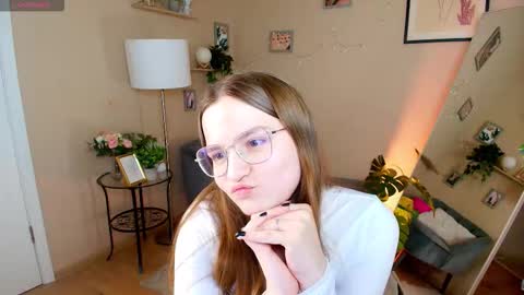 evii_stich online show from September 25, 7:23 pm