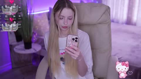 Snapshot of evistarr chatting on September 19, 8:35 am Eva online show from September 19, 8:35 am