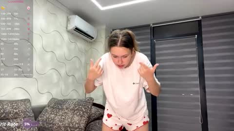 Eva online show from October 21, 4:22 pm