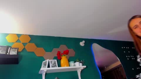 EVY online show from June 15, 12:22 am