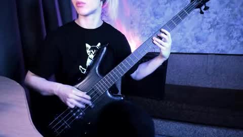 my real name is Irene but Exo is oke too  online show from February 9, 9:06 pm