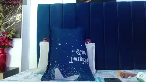 exotic_wish online show from June 22, 4:31 am