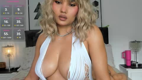 samantha online show from November 2, 3:37 pm