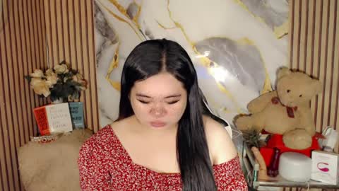 SHANTAL MARIE online show from July 29, 10:37 am