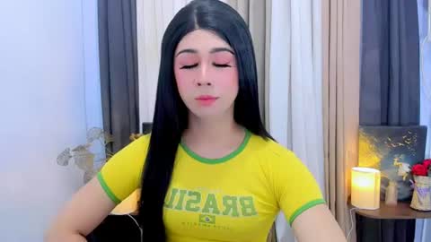 expensive_elise online show from July 28, 12:23 pm