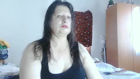 ExtasyMature online show from June 22, 5:26 am