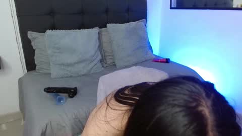 eymmy_24 online show from September 10, 2:55 am