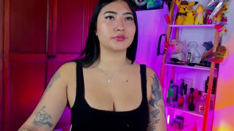 Emily online show from May 8, 3:04 pm