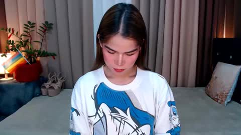 UR SWEET EZRA online show from December 10, 9:44 am