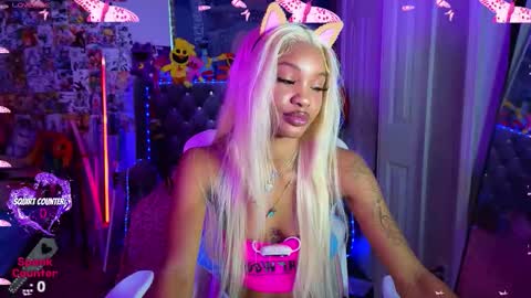 Faexfae online show from March 14, 5:36 pm