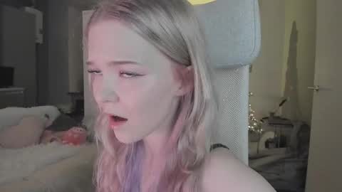 fairy_casey online show from February 14, 8:05 pm