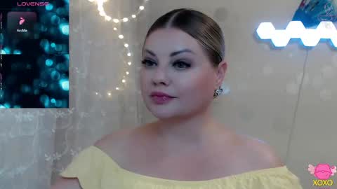 Jewell online show from May 26, 11:31 am
