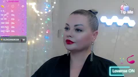 Jewell online show from June 20, 3:26 pm