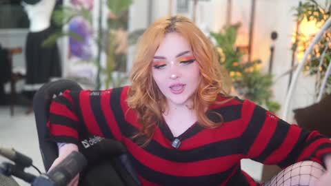 faith_chan online show from February 3, 1:09 am