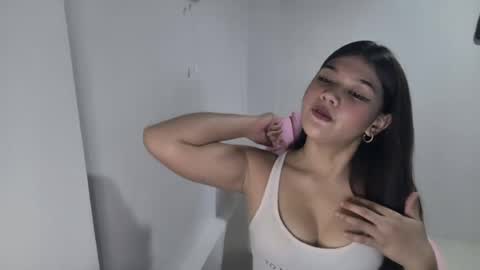 faithveronica130200134 online show from August 8, 6:10 am