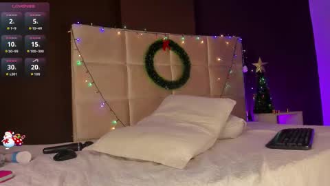 Fallon online show from December 17, 9:08 pm