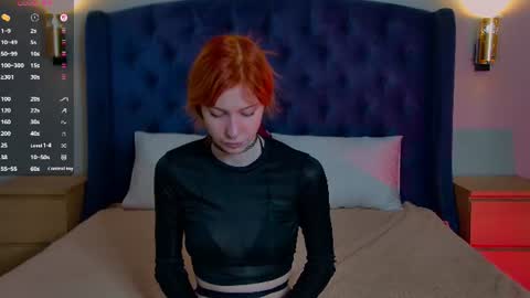 Kate online show from July 28, 4:51 pm