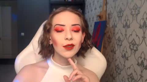Fascinating   Eyes online show from July 28, 8:52 pm