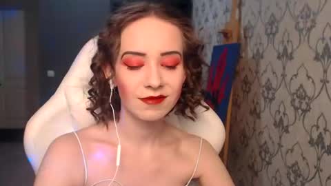 Fascinating   Eyes online show from July 7, 9:06 pm