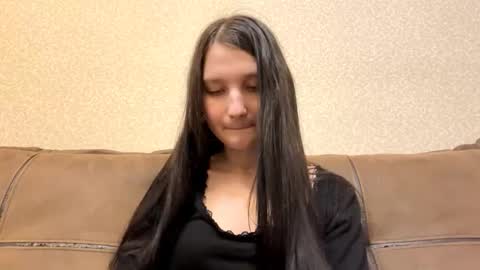 Aurora 18yo online show from February 16, 8:58 am